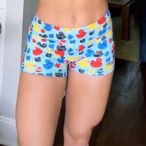Barbell Voodoo rubber duckie shorts size small excellent condition